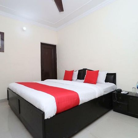 Oyo 37721 Hotel Kings Pathānkot Exteriér fotografie