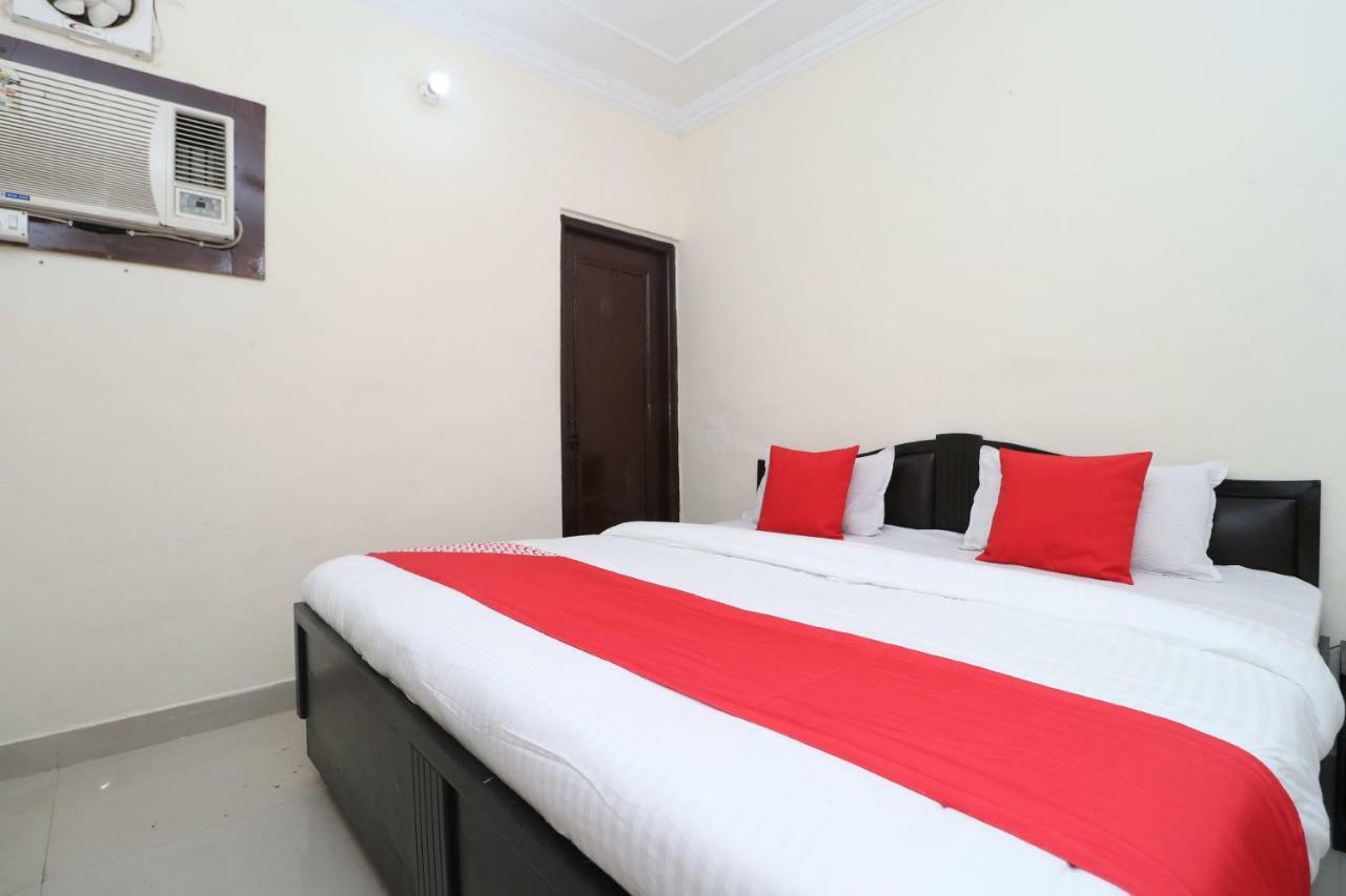 Oyo 37721 Hotel Kings Pathānkot Exteriér fotografie